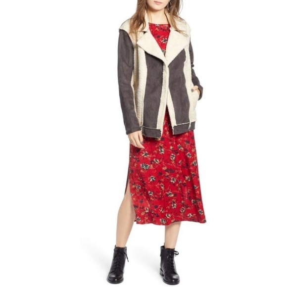 #3❤️ Brand new Treasure & Bond Faux Shearling Moto Jacket S - Picture 2 of 3